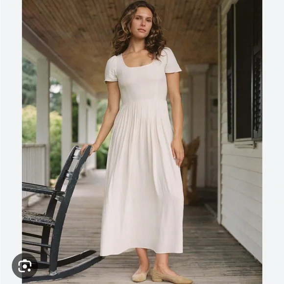 NWOT Christy Dawn scarlet dress in eggshell, petite medium - Picture 2 of 7